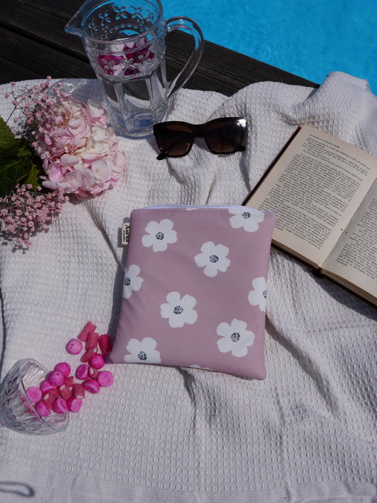 Pochette à liseuse imperméable – Fleurs blanches