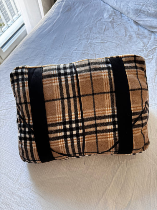 Coussin de lecture tartan beige