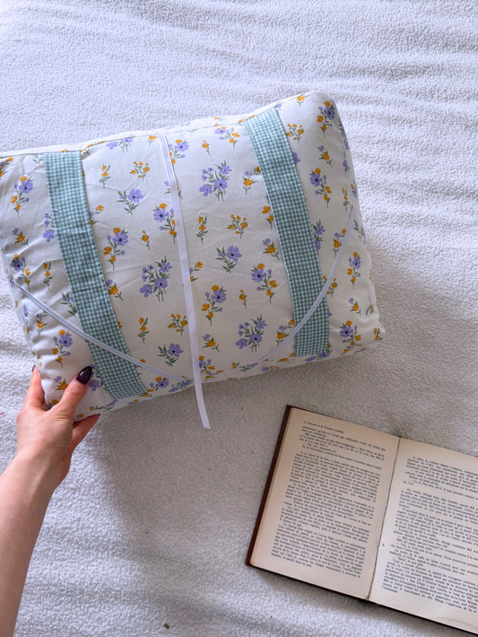 Coussin de lecture champêtre