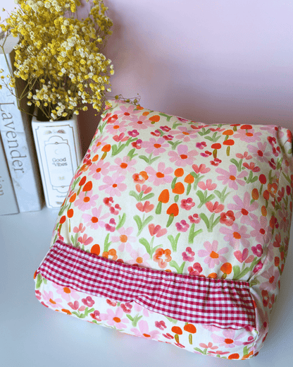 Coussin pour liseuse fleurs oranges