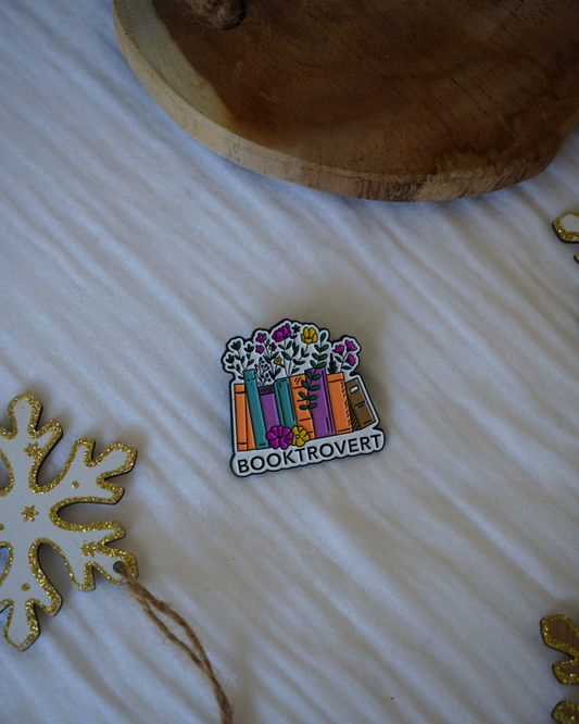 Pins Booktrovert