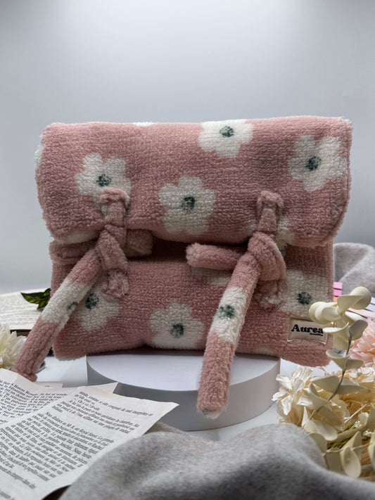 Housse pour livre ou ordinateur en tissu Teddy rose - Modèle Fleur - Aurea Créations