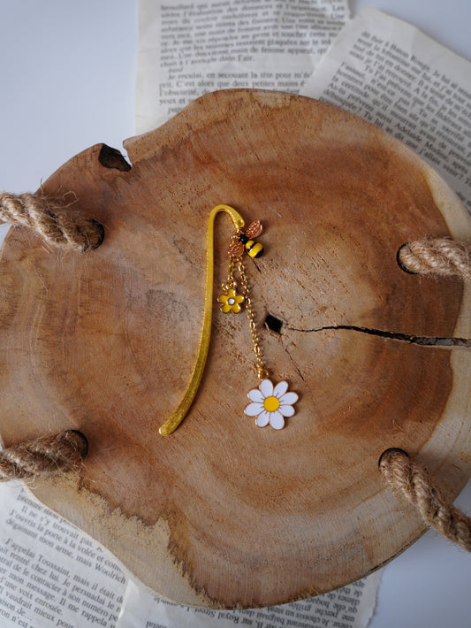 Marque - page printemps petite abeille - Aurea Créations