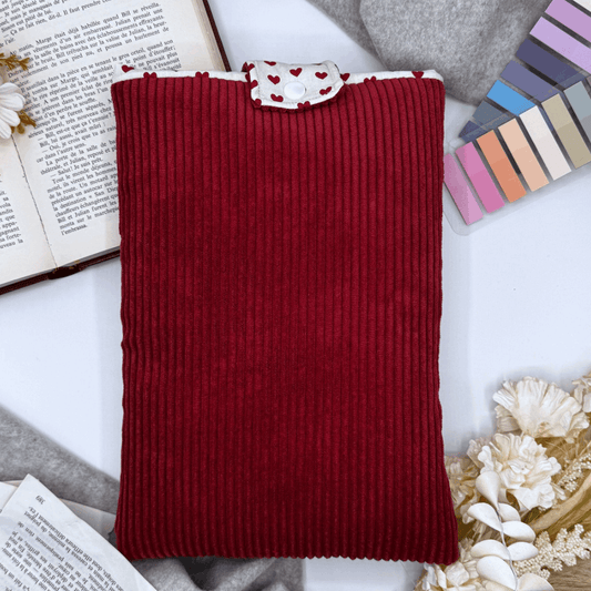 Pochette à livre en velours côtelé rouge - Modèle Louise - Aurea Créations